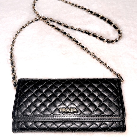 Authentic Prada Diamond Quilted Continental Wallet - Picture 1 of 12